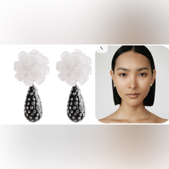 Black Tear Drop Flower Jewel Earrings - Picture 3 of 17